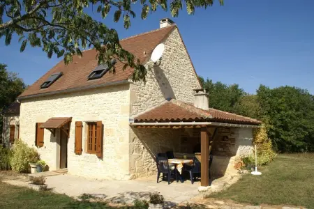 Maison de vacances Uzech, Maison de vacances spacieuse avec piscine privée - Photo 1