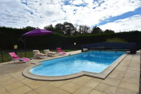 Maison de vacances Uzech, Maison de vacances spacieuse avec piscine privée - Photo 16