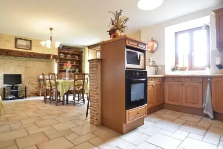 Maison de vacances Uzech, Maison de vacances spacieuse avec piscine privée - Photo 20