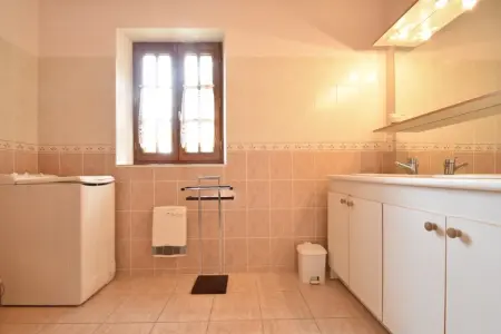 Maison de vacances Uzech, Maison de vacances spacieuse avec piscine privée - Photo 25