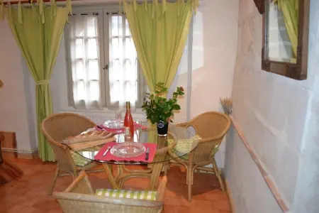 Maison de vacances Brion, Refuge romantique dans la Loire - Photo 3