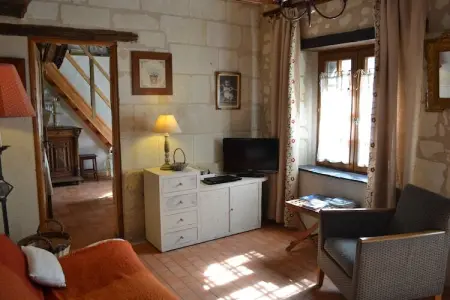 Maison de vacances Brion, Refuge romantique dans la Loire - Photo 5