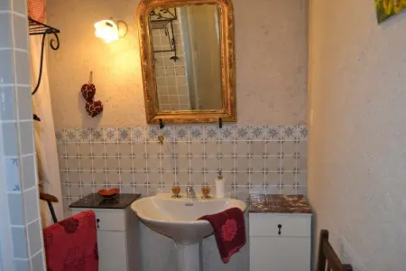 Maison de vacances Brion, Refuge romantique dans la Loire - Photo 19
