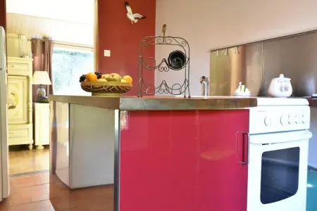 Maison Le Ponchel, Gîte du Domaine du Moulin avec un beau jardin - Photo 6