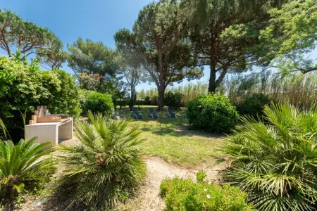 Romarins, Maison sous les pins proche plage de Pampelonne - Photo 22
