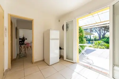 Romarins, Maison sous les pins proche plage de Pampelonne - Photo 31