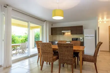 Verdi, Appartement à Montauroux avec piscine et forêt - Photo 10