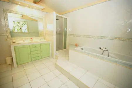 Maison de vacances Le Thor, Maison à Le Thor avec piscine privée - Photo 16