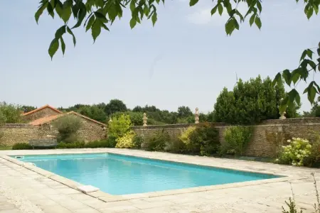 Manoir avec piscine privée, Maison à Thurageau avec Piscine Privée - Photo 1