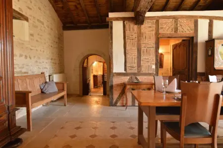 Manoir avec piscine privée, Maison à Thurageau avec Piscine Privée - Photo 3
