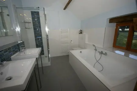Maison de vacances Sussac, Maison de Vacances à Limoges avec Piscine Salée - Photo 15