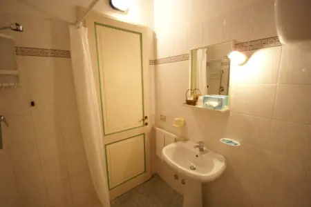 Vaschi Tre Bilo Quattro, Maison à Città di Castello avec Piscine - Photo 12