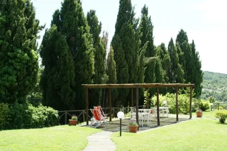 Vaschi Tre Bilo Quattro, Maison à Città di Castello avec Piscine - Photo 15