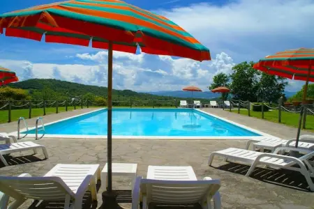Vaschi Undici Trilo Sei, Maison à Città di Castello avec Piscine - Photo 4