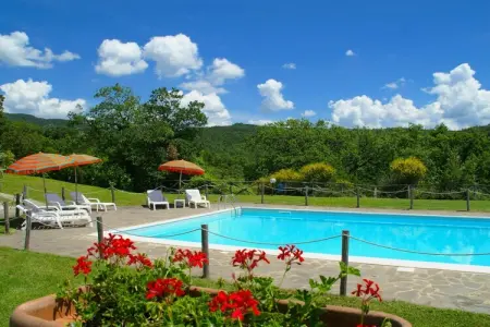 Vaschi Undici Trilo Sei, Maison à Città di Castello avec Piscine - Photo 5