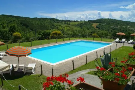 Vaschi Undici Trilo Sei, Maison à Città di Castello avec Piscine - Photo 7
