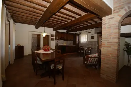 Villa Monte Acuto, Villa à Umbertide avec Piscine et Jardin - Photo 11