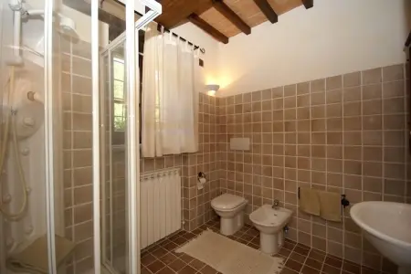 Villa Monte Acuto, Villa à Umbertide avec Piscine et Jardin - Photo 15