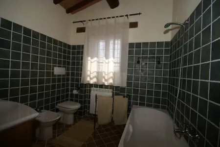 Villa Monte Acuto, Villa à Umbertide avec Piscine et Jardin - Photo 16