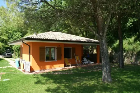 Residence Le Sponde Trilo, Luxueux bungalow avec piscine à Garda - Photo 9