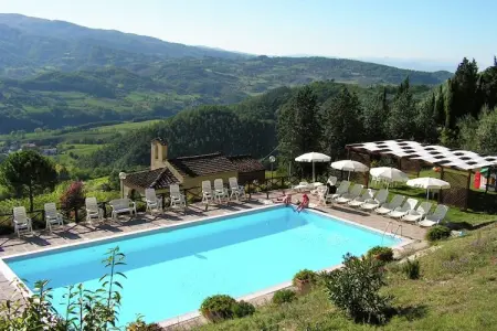 Brunelleschi, Ferme à Dicomano avec vue sur la Toscane - Photo 5