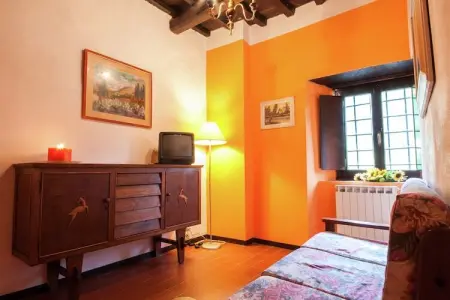 Brunelleschi, Ferme à Dicomano avec vue sur la Toscane - Photo 7