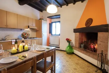 Brunelleschi, Ferme à Dicomano avec vue sur la Toscane - Photo 8