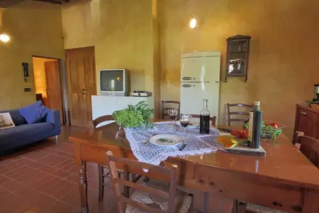 Podere Pulicciano Scaletta, Maison à Chianti avec Piscine et Terrasse - Photo 3