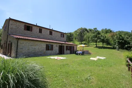 Rosa Cremisi, Escapade à la campagne à Apecchio - Photo 3
