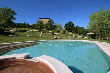 Casa Ginepro, Manoir avec piscine à Apecchio - Photo 4