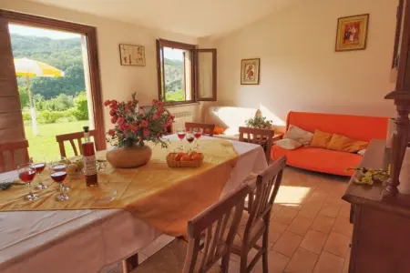 Casa Ginepro, Manoir avec piscine à Apecchio - Photo 9