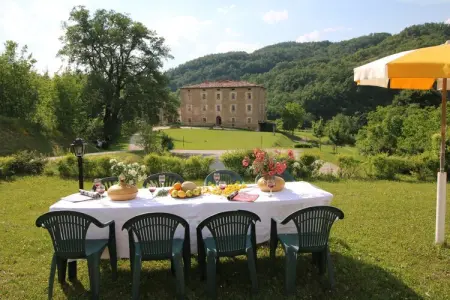Casa Ginepro, Manoir avec piscine à Apecchio - Photo 28