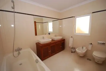 Casa Lambertus, Villa somptueuse avec piscine privée à Albufeira - Photo 16