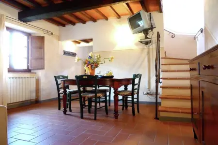 Salice Sei, Maison à Montecarelli avec Piscine - Photo 5