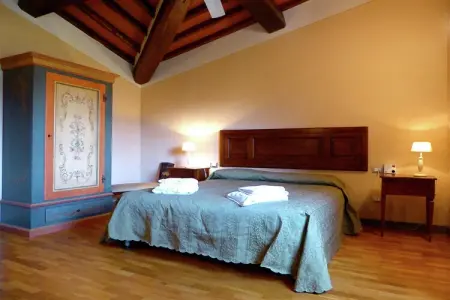 Salice Sei, Maison à Montecarelli avec Piscine - Photo 9