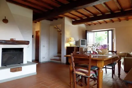 Nocciolo Uno, Maison à Montecarelli avec Piscine - Photo 4