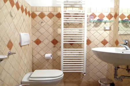Leccio Due, Maison à Montecarelli avec Piscine - Photo 17