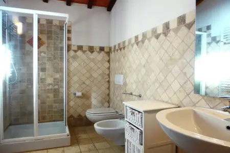 Melograno Otto, Maison à Montecarelli avec Piscine - Photo 13