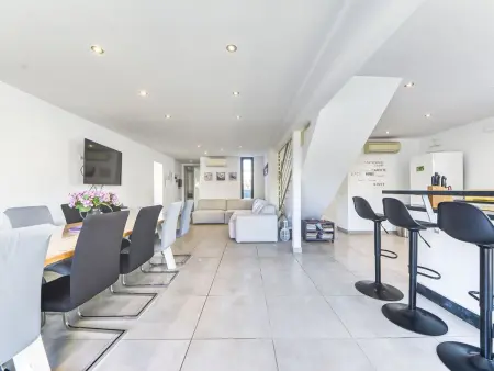 Maison Norfeu 10, moderne entièrement rénovée et décorée avec goût - Photo 5