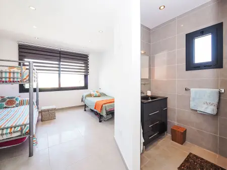 Maison Norfeu 10, moderne entièrement rénovée et décorée avec goût - Photo 20