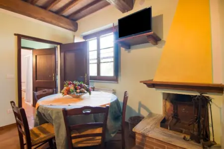 Cavaliere d'Italia, Grande ferme avec piscine - Photo 12