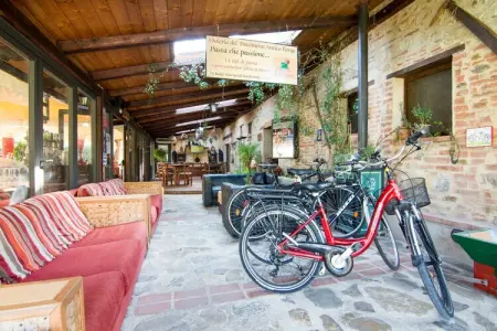 Cavaliere d'Italia, Grande ferme avec piscine - Photo 30