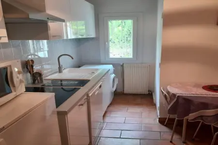 Maison de vacances - VERGÈZE, Retraite dans un jardin méditerranéen - Photo 2