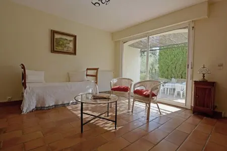 Maison de vacances - VERGÈZE, Retraite dans un jardin méditerranéen - Photo 4