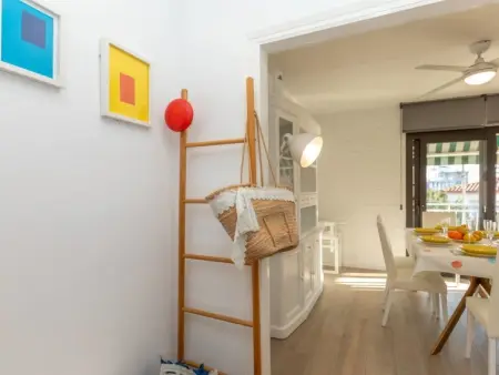 Cosy Flat, Appartement 6 personnes à Coma ruga - Photo 15