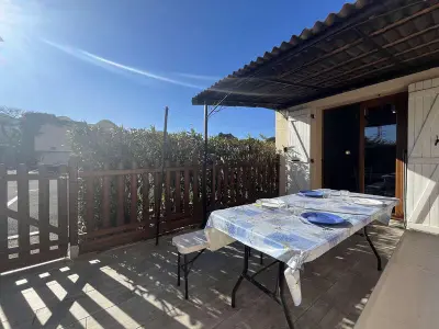 Maison à Gruissan, Pavillon avec Terrasse et Parking Privé à Gruissan - L1072277