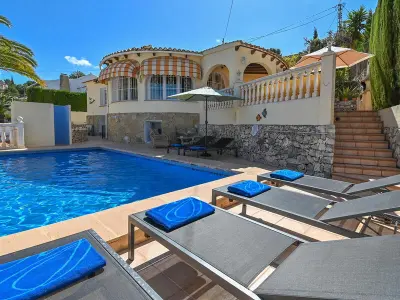 Villa à Benissa, Villa intime avec piscine privée, proche plage & commodités, 6 pers. Benissa, Costa Blanca - L1072360