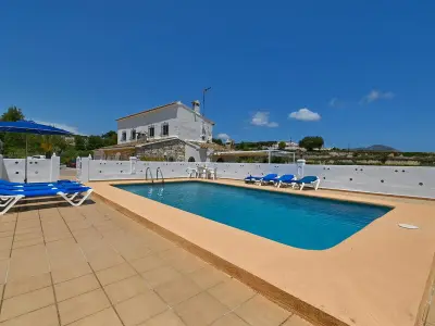 Maison à Xàbia, Maison rustique avec piscine privée, clim, WiFi et parking à Javea - L1072406