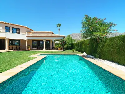 Villa à Denia, Villa de luxe à Denia avec piscine privée, WiFi et climatisation - L1072436