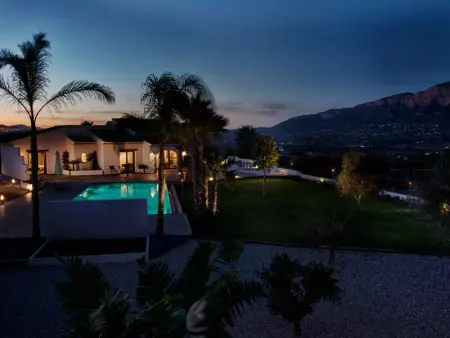 Villa à Xàbia, Villa moderne à Javea avec piscine privée et climatisation - L1072446